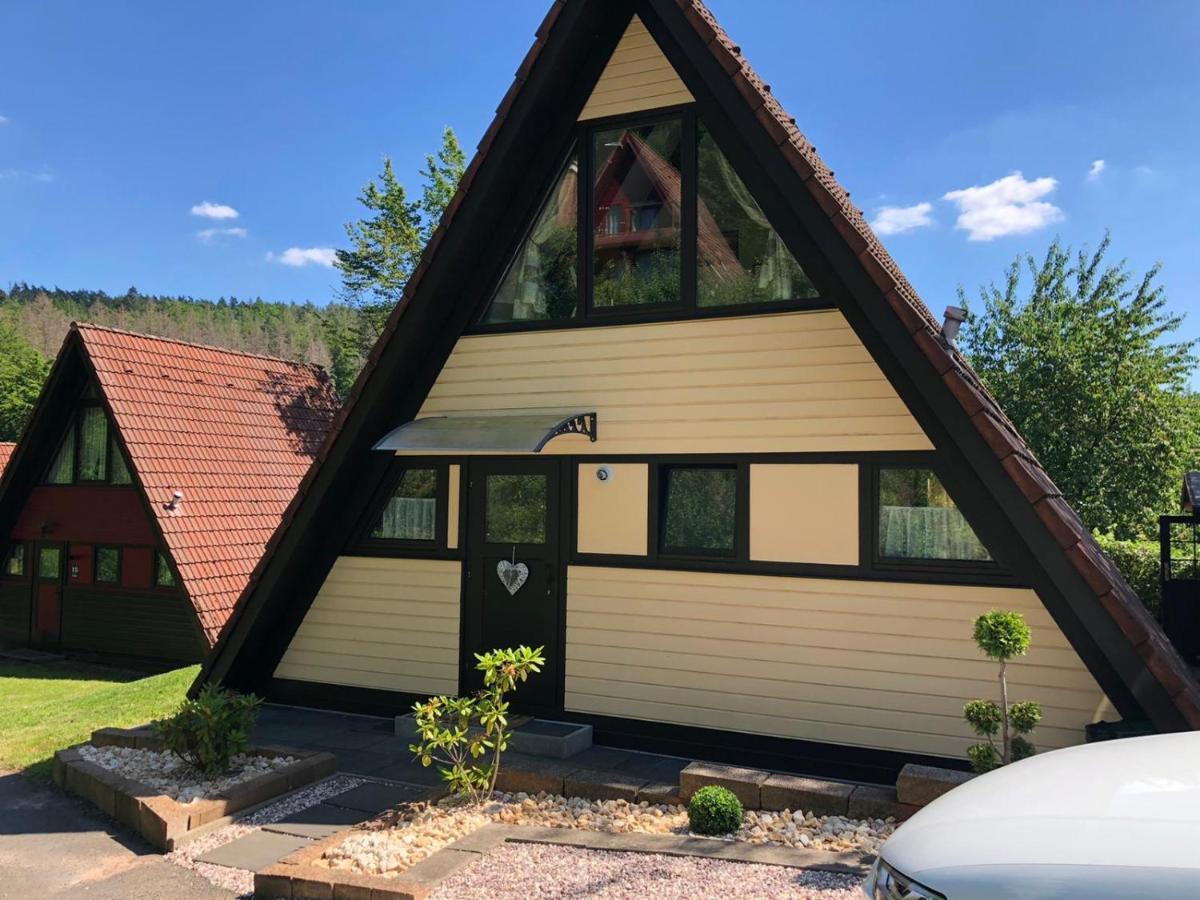 Natur Pur - Waldurlaub Im Tiny House Villa Ronshausen Exterior photo